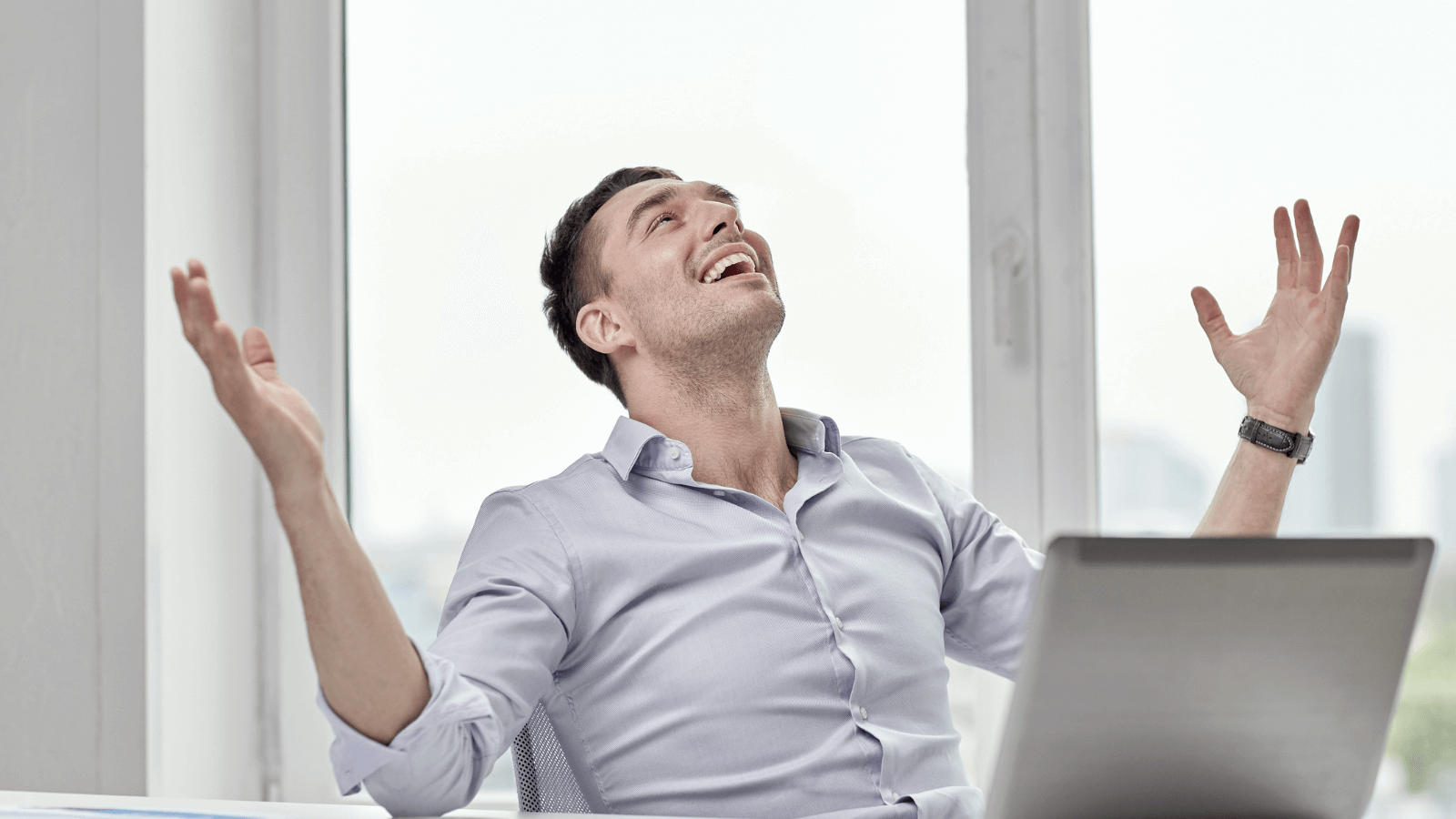 <center>Votre site actuel ne vous apporte pas assez de clients ? </center> .